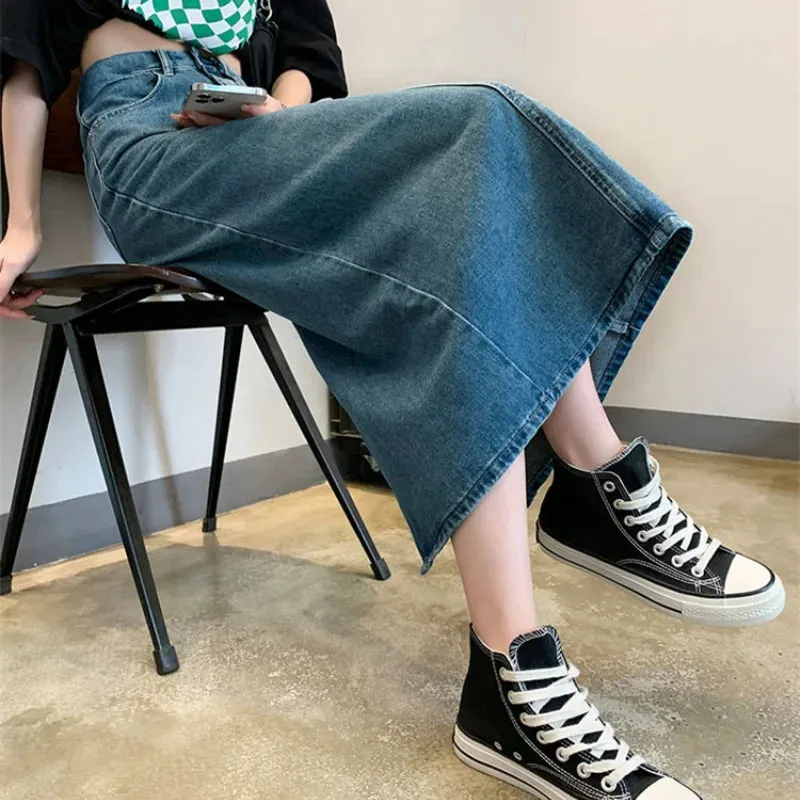 LVSANW Autumn and winter women's long skirt high waist thin A-line skirt 2024 new denim skirt split half skirt simple skirt