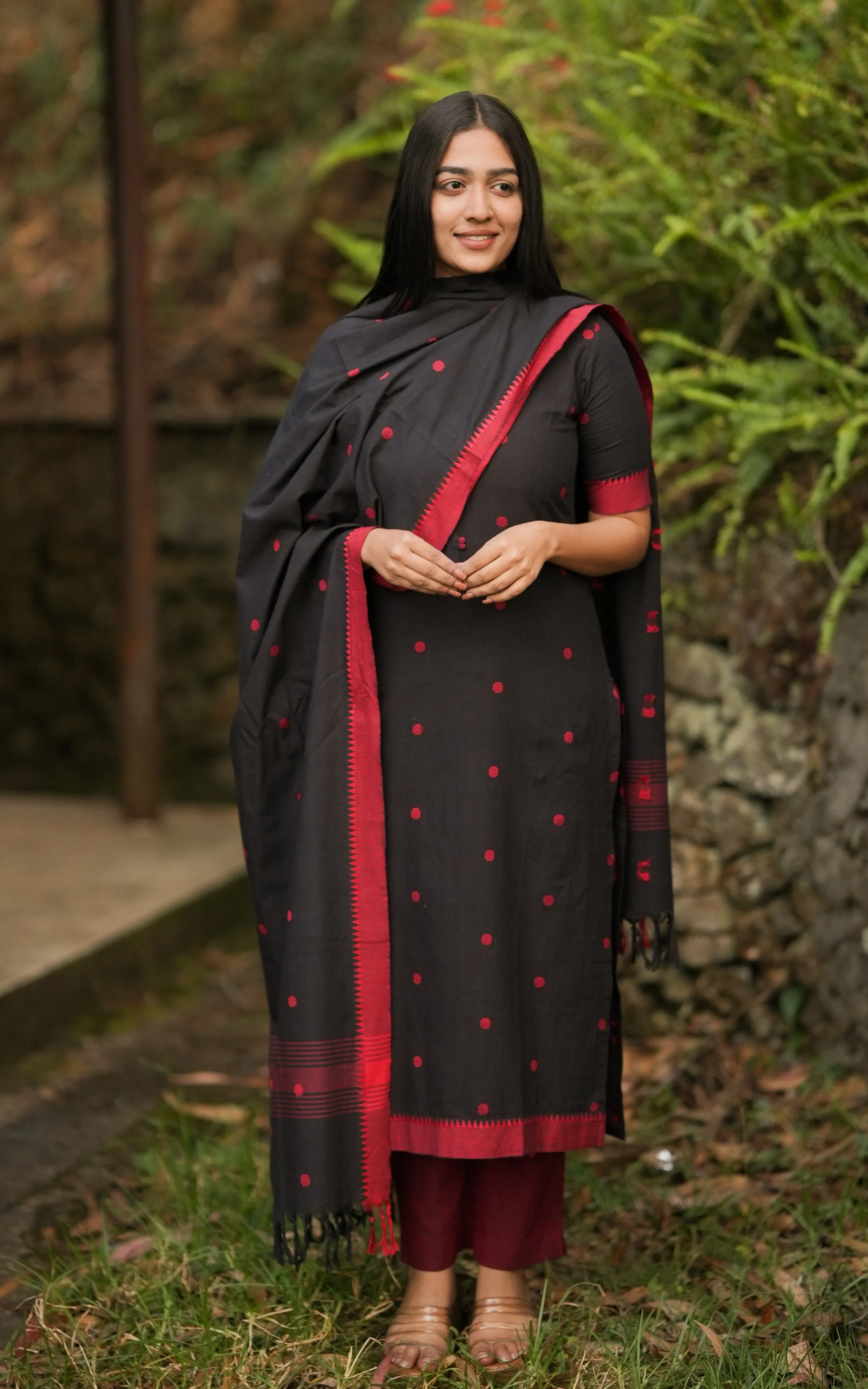 Mayura Maroon (Kurti Pant Dupatta)