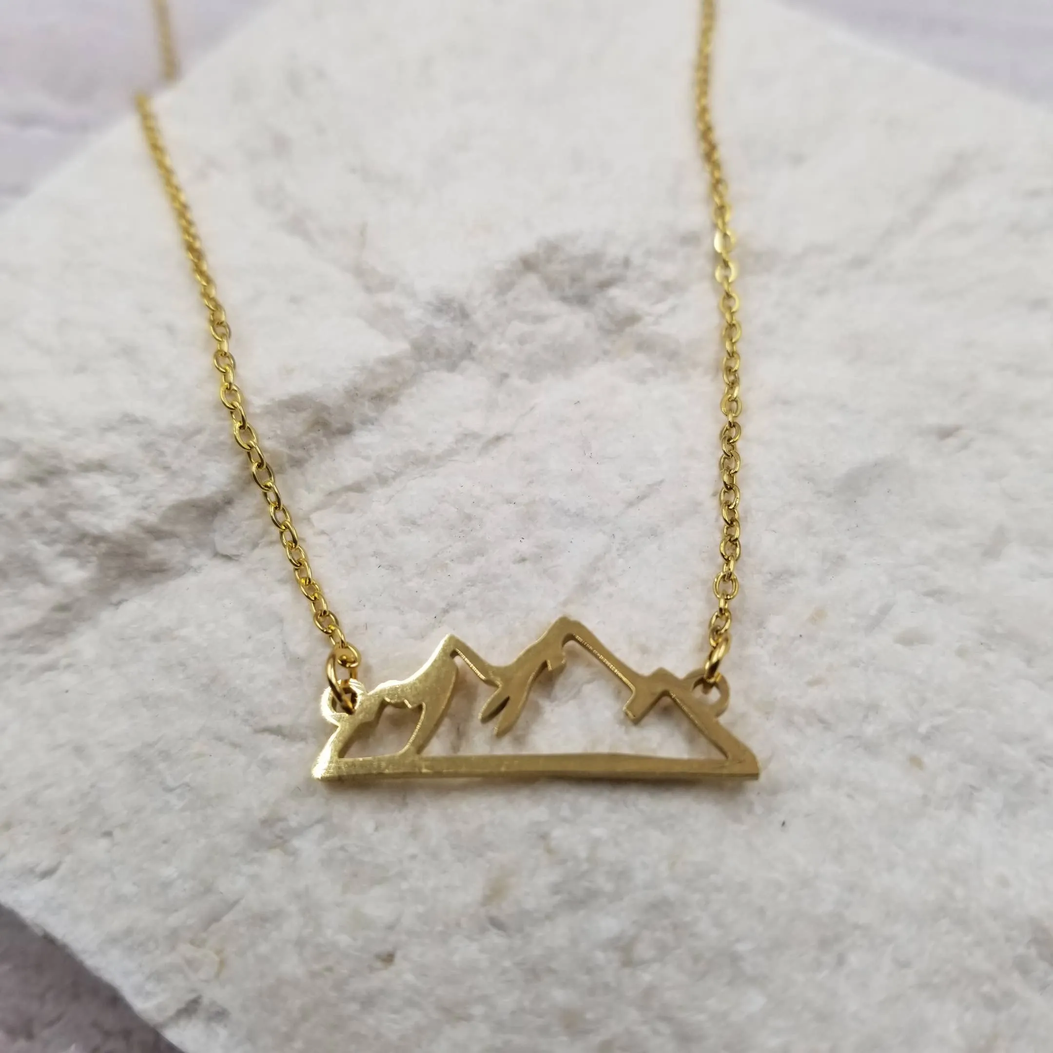 Mountain Cutout Necklace: Silver