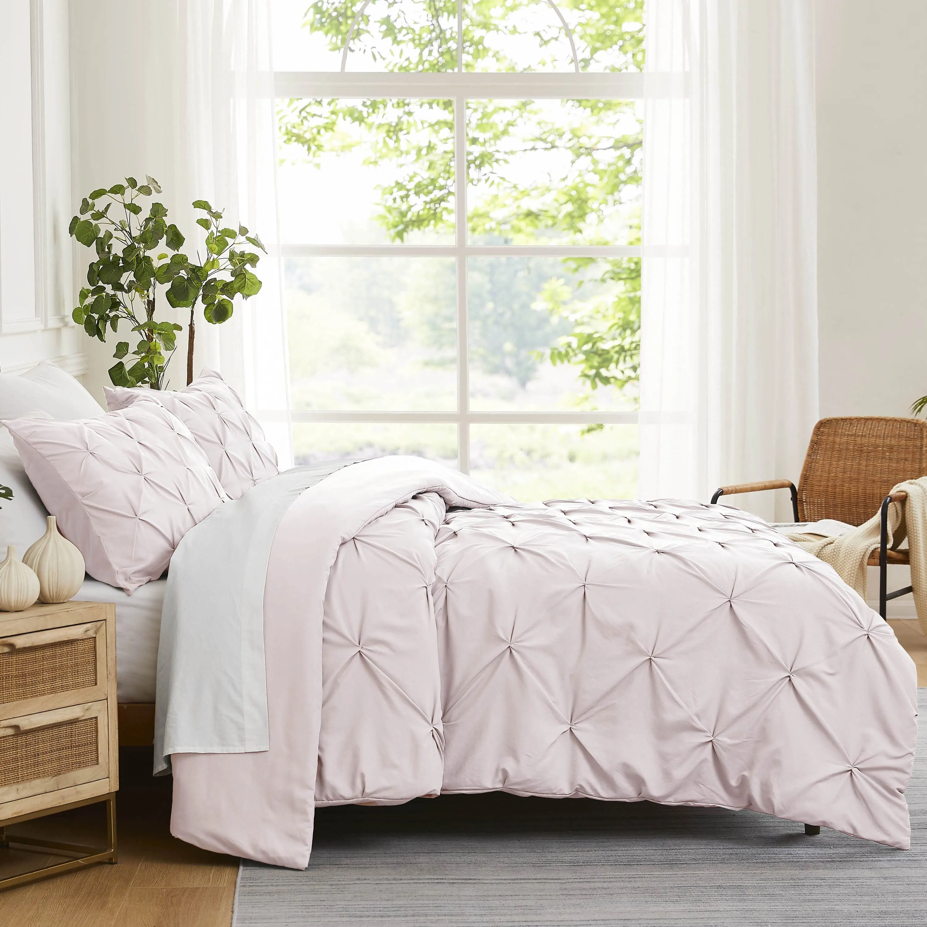 Pintuck Pinch Pleated Duvet Cover Set