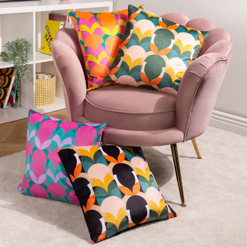 Raeya Art Deco Cushion Peach/Black