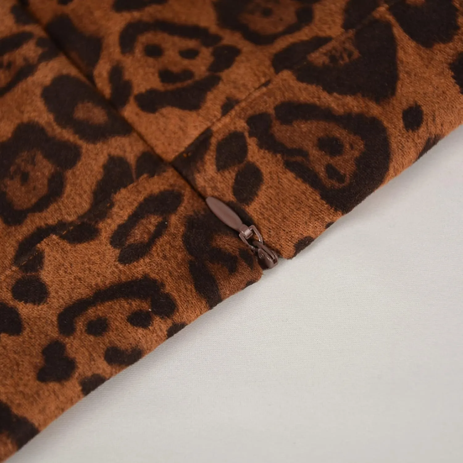 Women's Cheetah Print Skirt Faux Suede Casual High Waist Bodycon Back Slit Midi Pencil Skirts